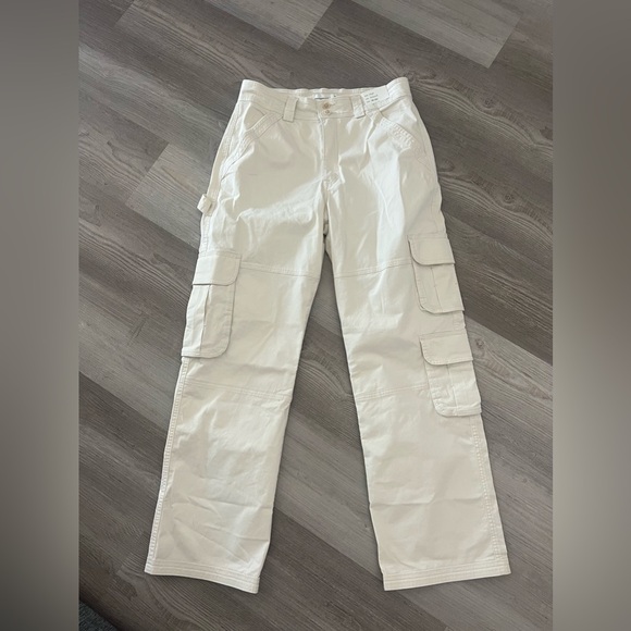 Abercrombie & Fitch Relaxed Cargo Pant - Picture 1 of 4
